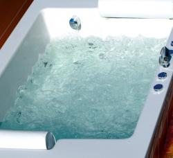 Badewannen und Whirlpools